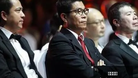 曼联转会传闻破灭孔蒂澄清：未与任何球队达成深度谈判协议